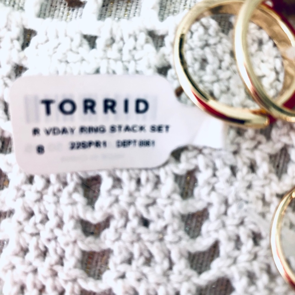 TORRID HEART SIGNET RING SET SIZE 8 - Picture 7 of 7
